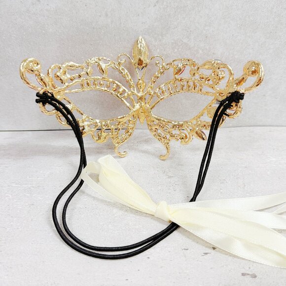 Gold masquerade mask, red crystal mask, Cosplay mask, Venetian mask, Ball mask - Picture 8 of 8
